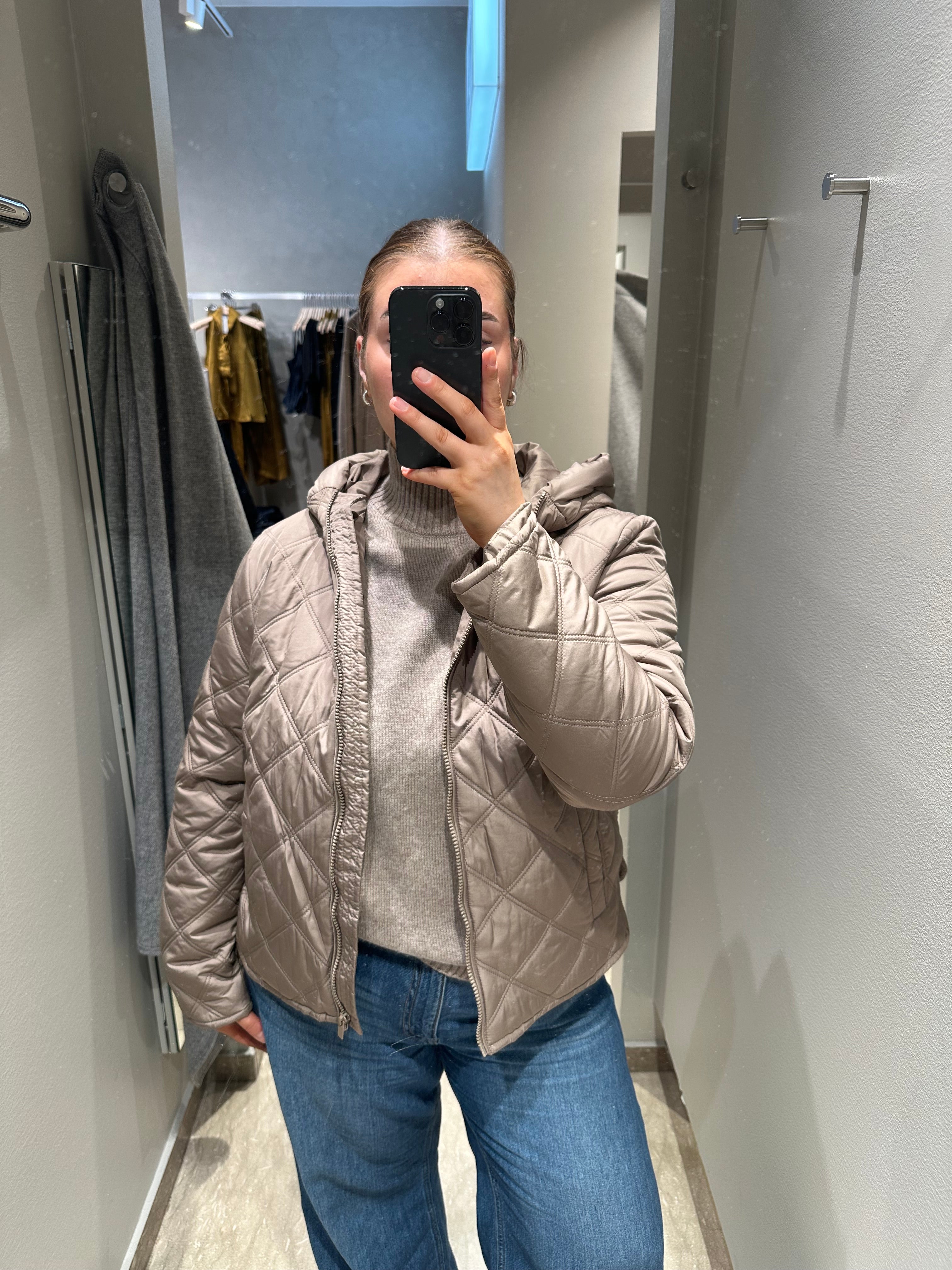 VIQUILA Jacket - Fossil